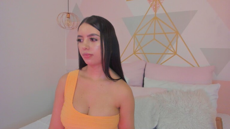 AlmaVegga's Streamate show and profile