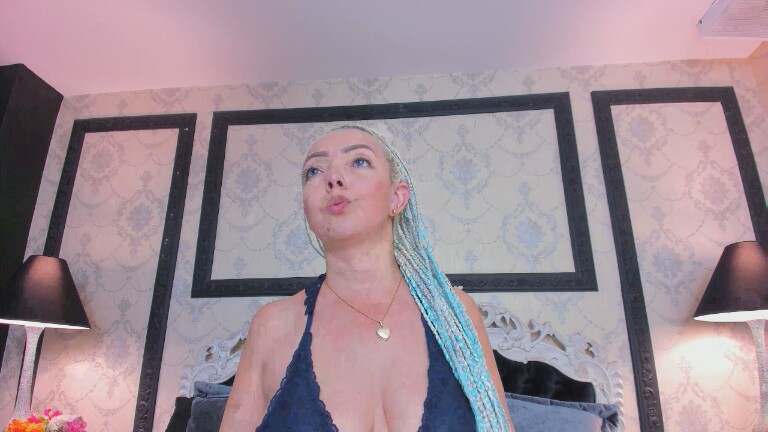 MadisonBecker's Streamate show and profile