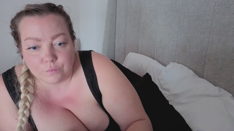 Beauty4AGent's Streamate show and profile