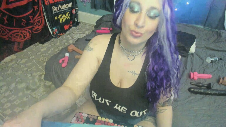 ShaeWednesday's Streamate show and profile