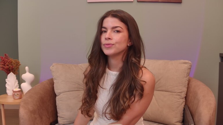 AliceLujan's Streamate show and profile