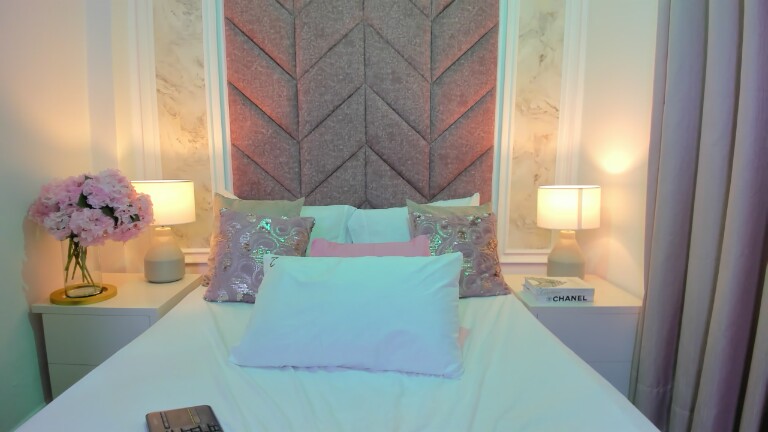 SusySwift's Streamate show and profile