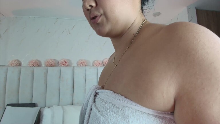 BETTY_BOOGB's Streamate show and profile
