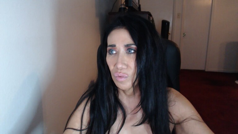 Jasmine300's Streamate show and profile