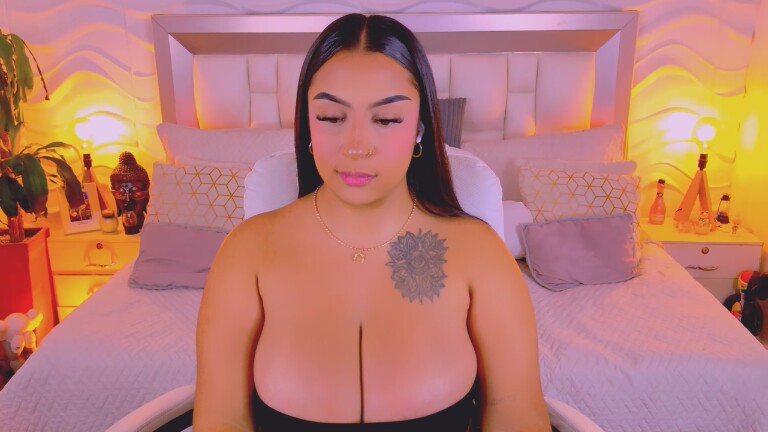 MartinaPiero's Streamate show and profile