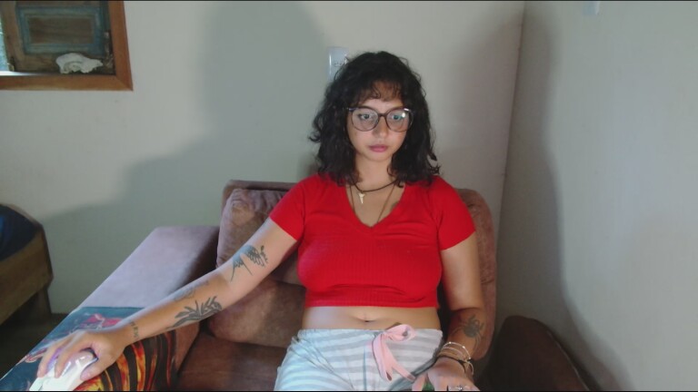 MyaMillor's Streamate show and profile