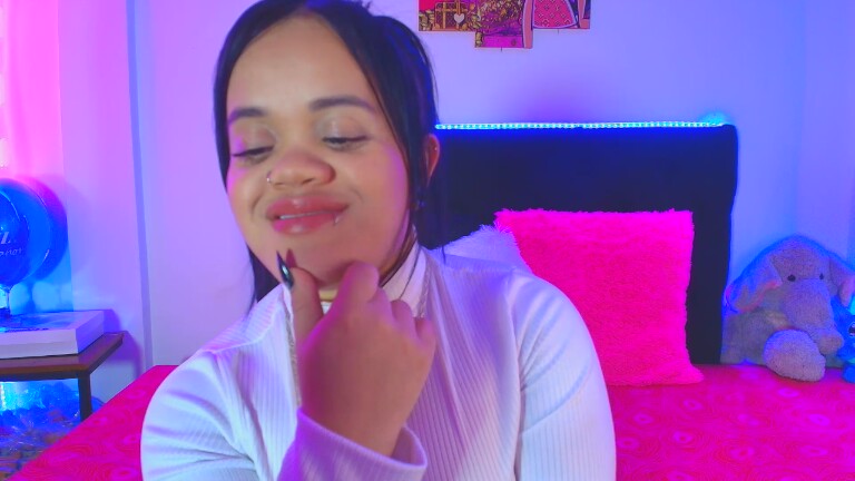 SussyRoxy's Streamate show and profile