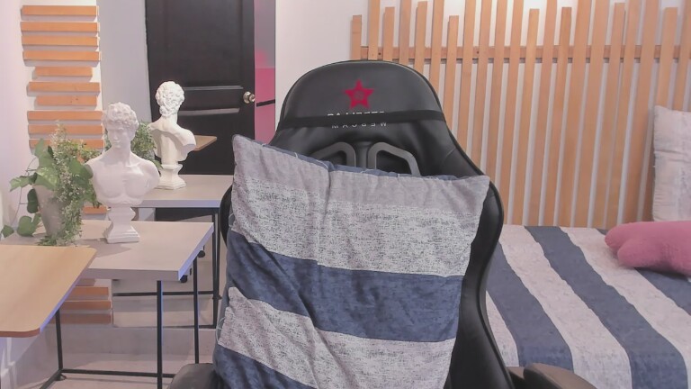 KristensClark's Streamate show and profile