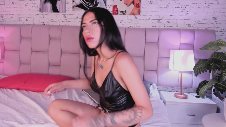 SaarahLarsson's Streamate show and profile