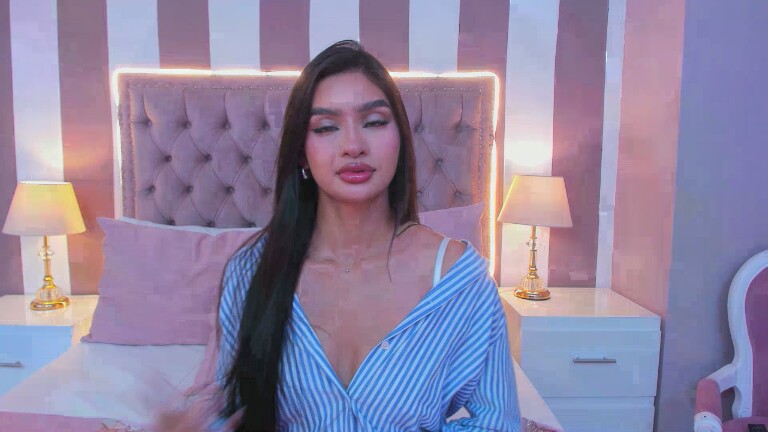 AuraClark's Streamate show and profile