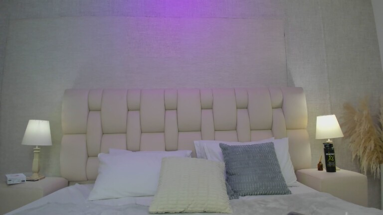 Sofi_Vega's Streamate show and profile