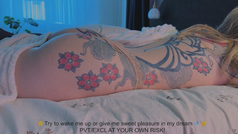 BimboFawn's Streamate show and profile