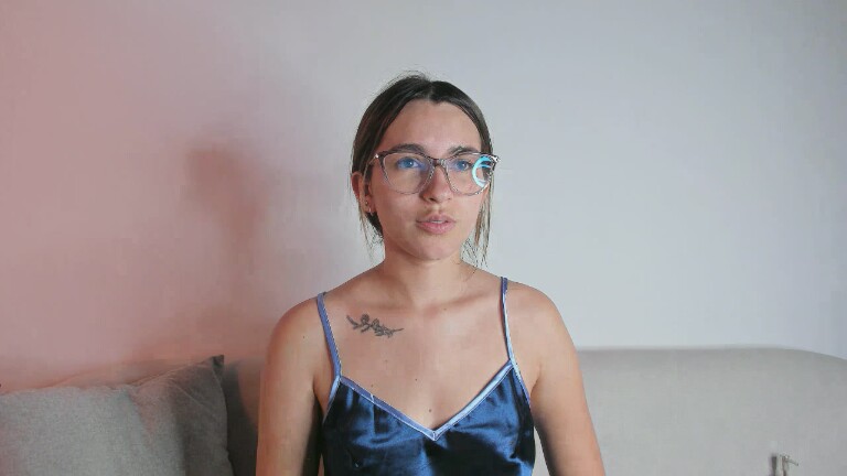 AuraRosse's Streamate show and profile