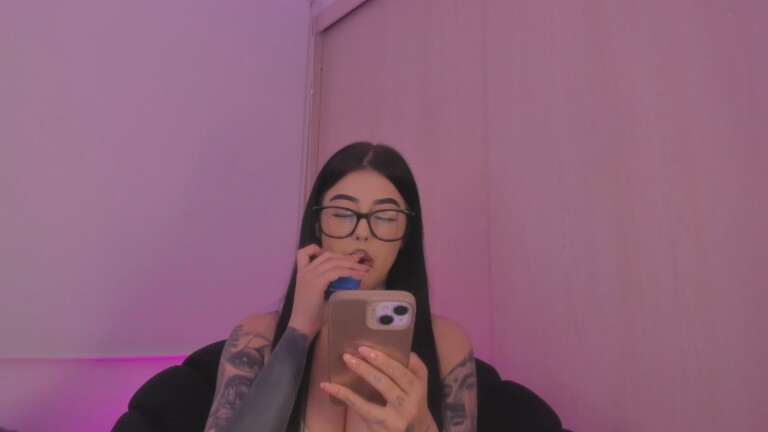 SamanthaEvgeniev's Streamate show and profile