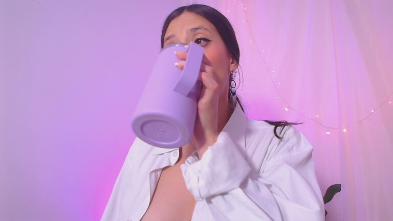 AriaDanger's Streamate show and profile