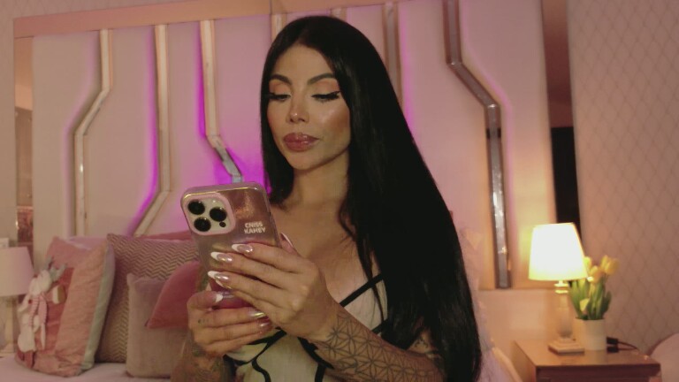 LucyHills39's Streamate show and profile