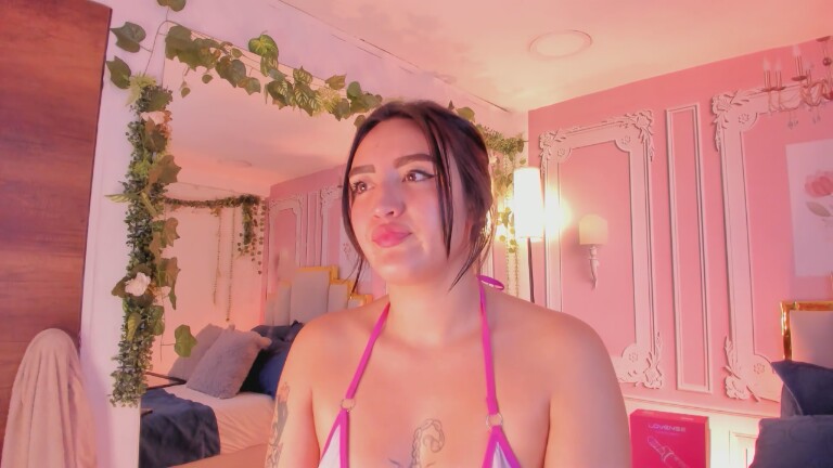 NaraSuarez's Streamate show and profile