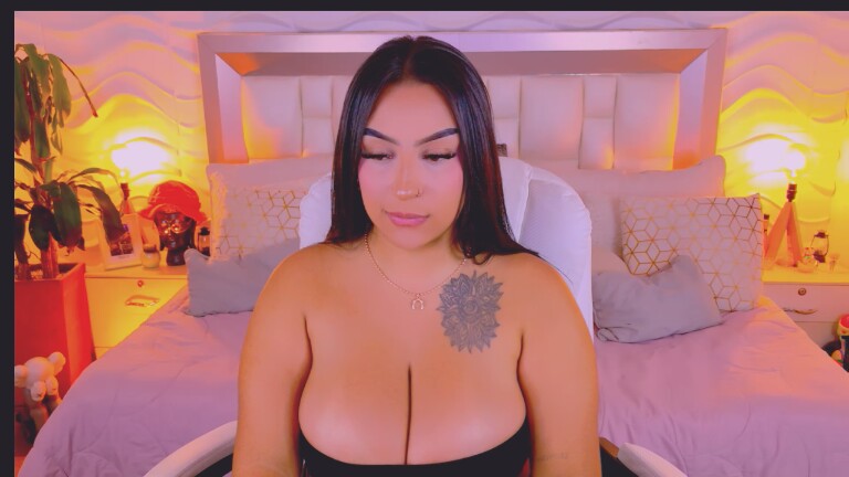 MartinaPiero's Streamate show and profile