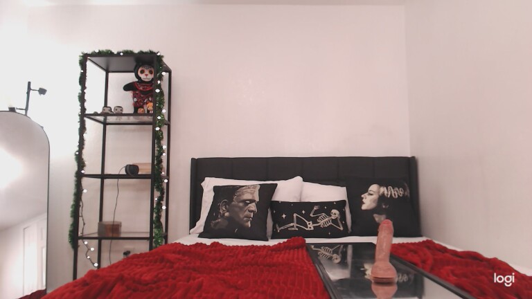 JADELOVE70's Streamate show and profile