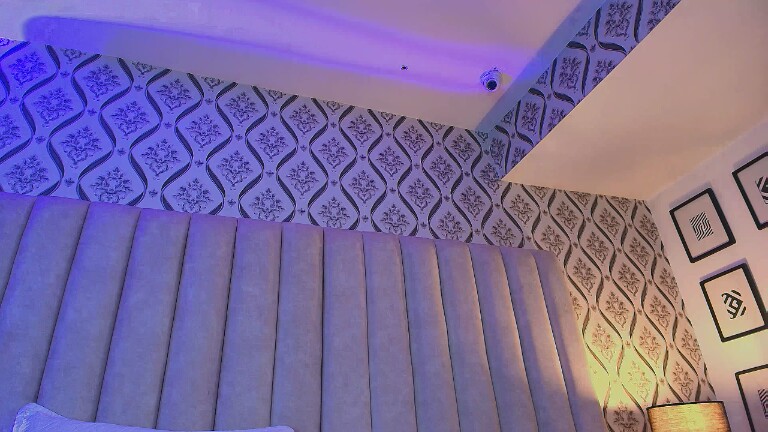 Emma_Lunny's Streamate show and profile