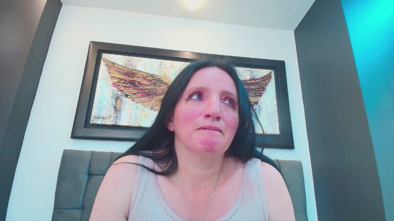 AndreCloe's Streamate show and profile