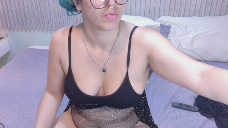EliFlores's Streamate show and profile