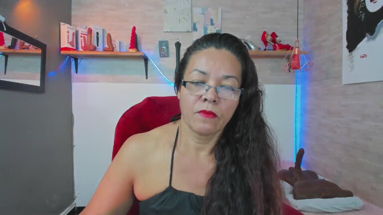 MatureePure's Streamate show and profile