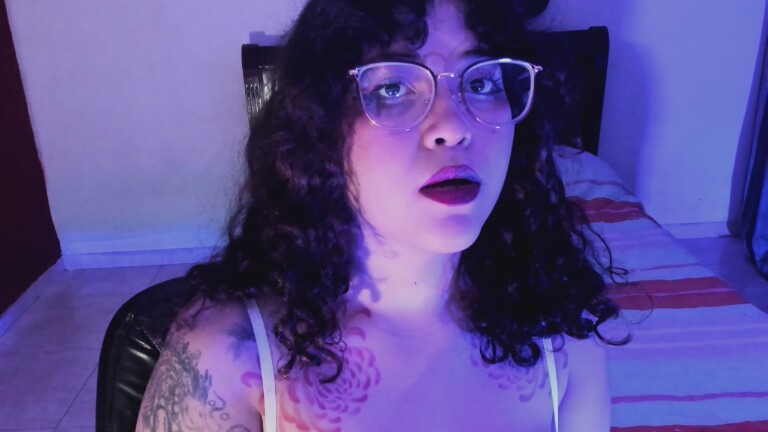 Charlottesinclair22's Streamate show and profile