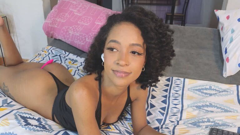 Julianita_Toro's Streamate show and profile