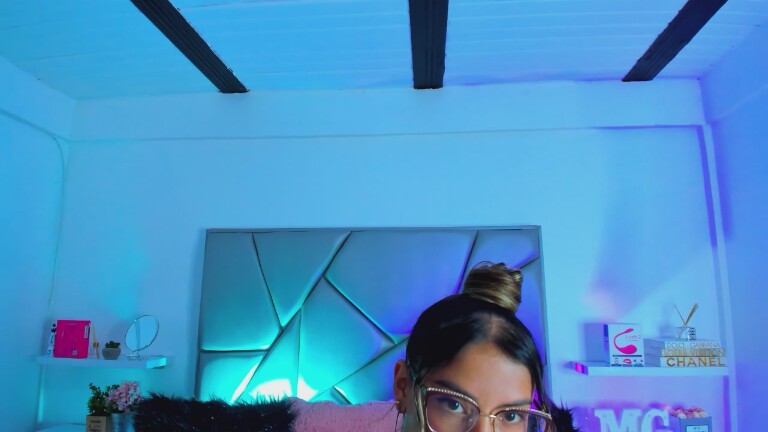 MelissaGolden's Streamate show and profile