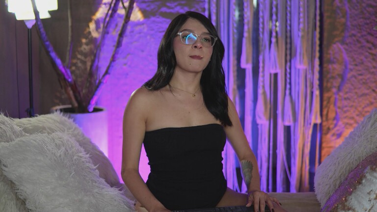 Miawiithe's Streamate show and profile