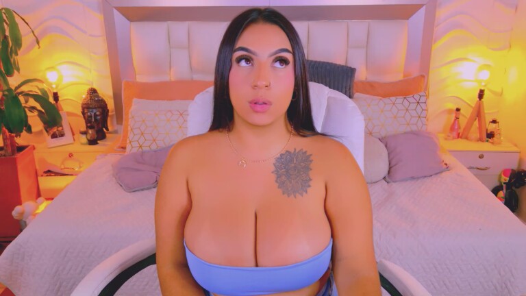 MartinaPiero's Streamate show and profile