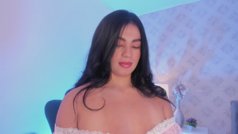 MayaWiills's Streamate show and profile