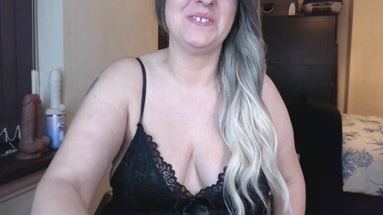 PerfectPage's Streamate show and profile