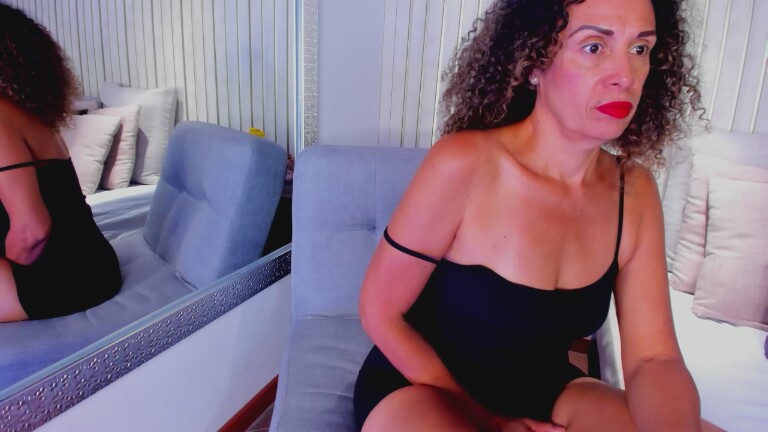 AliciaMonroee's Streamate show and profile