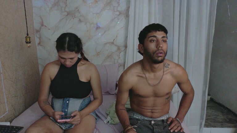 Anyelin69's Streamate show and profile