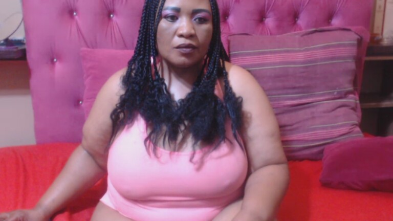 HUGE_BUSTY_EBONY's Streamate show and profile