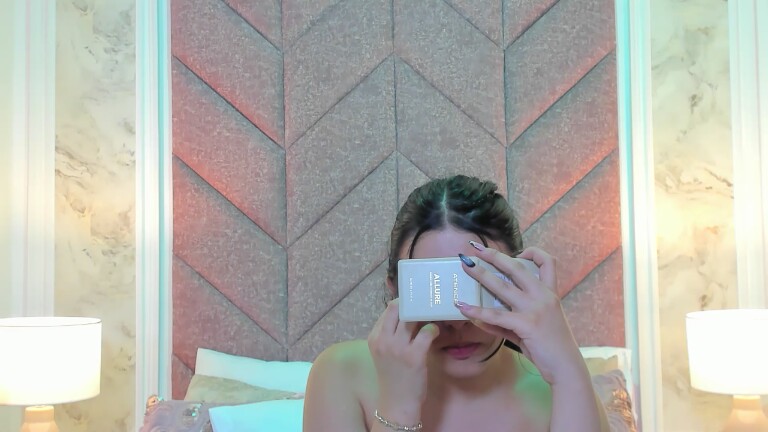 SusySwift's Streamate show and profile