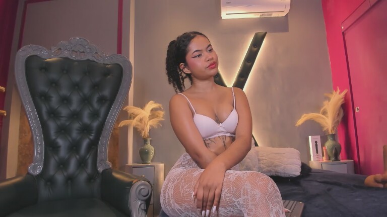 HannaGiordano's Streamate show and profile