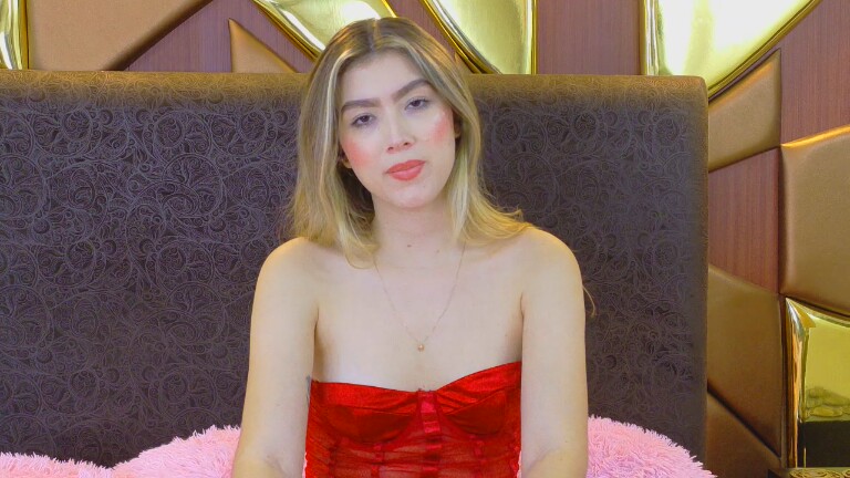 LauraFord's Streamate show and profile