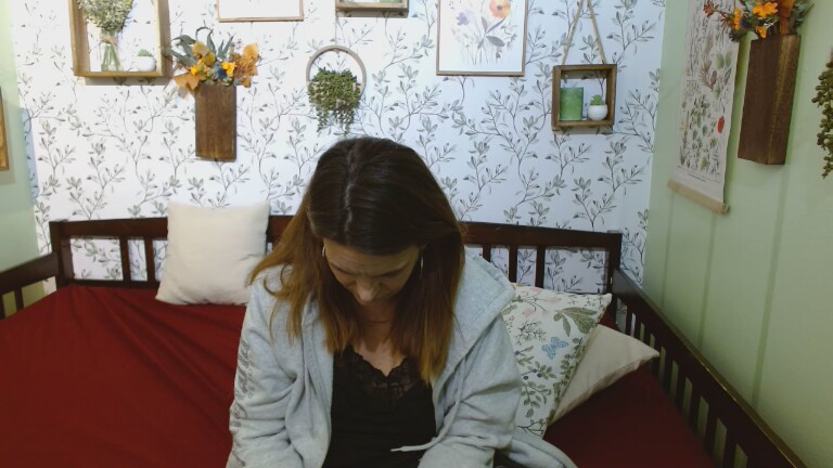 GeminiLoveXO's Streamate show and profile