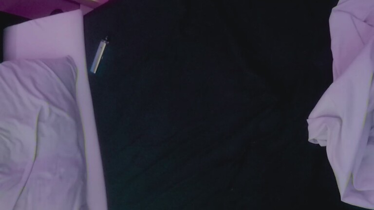 Moonless's Streamate show and profile