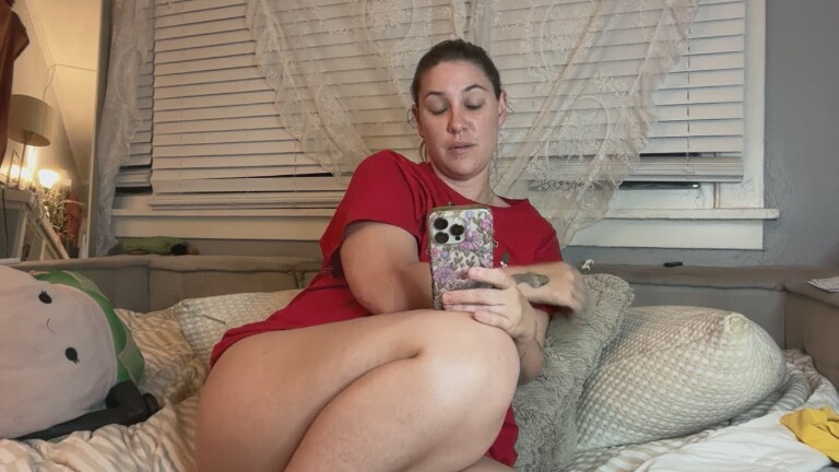 leoqueen1111's Streamate show and profile