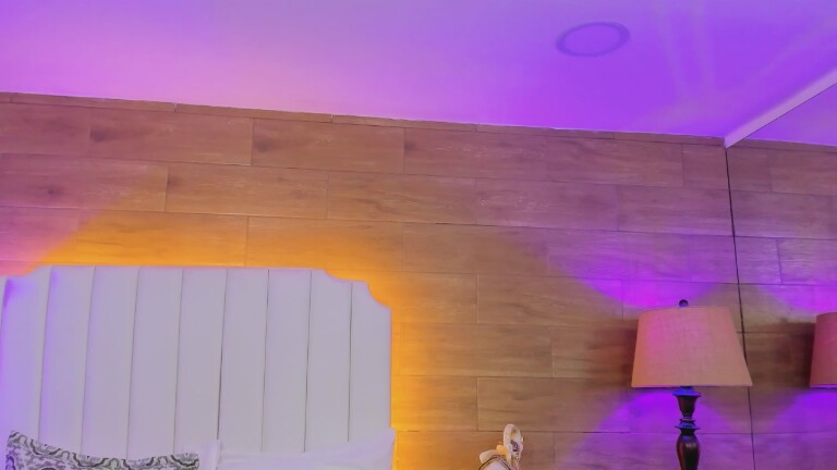 AliceeCarther's Streamate show and profile