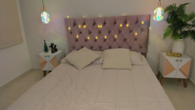 Lauren_Mooree's Streamate show and profile