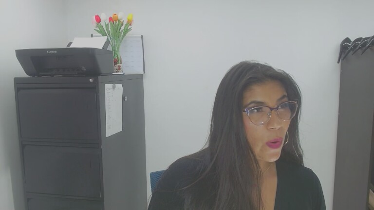 LunaDumont's Streamate show and profile