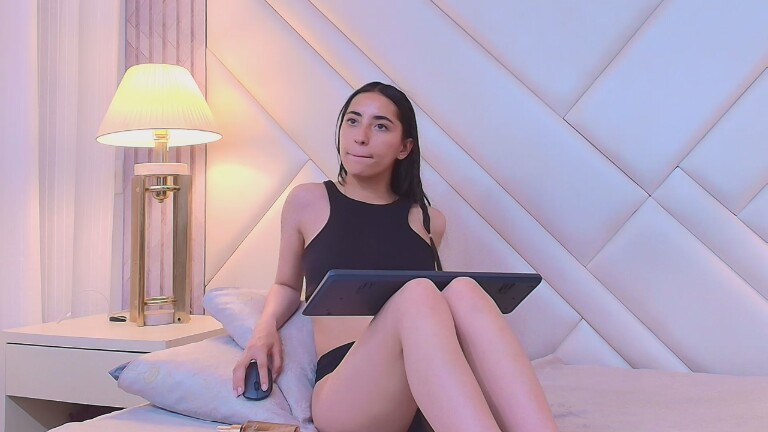 HayleyParker's Streamate show and profile