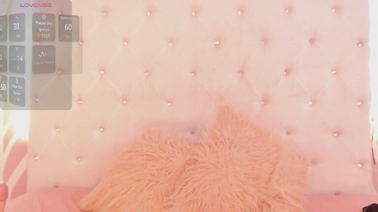 Cherry_Foxy's Streamate show and profile