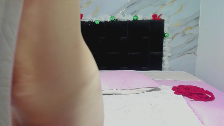 emmammoon's Streamate show and profile