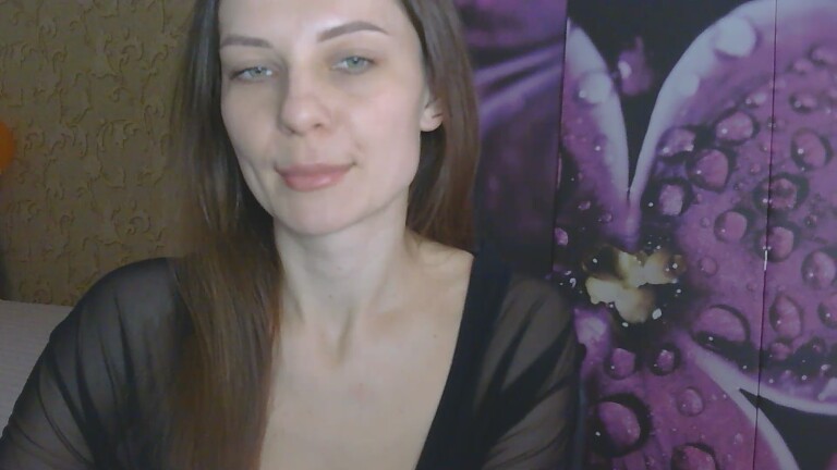 Brunettee's Streamate show and profile